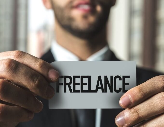 How to earn money from Upwork