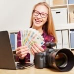 How to Make Money as a Social Media Marketing Expert